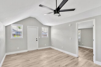 1515 Sadlon Ave in Clearwater, FL - Building Photo - Building Photo