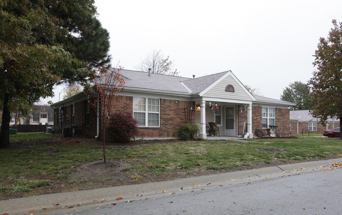 Prairie Estates in Grandview, MO - Building Photo