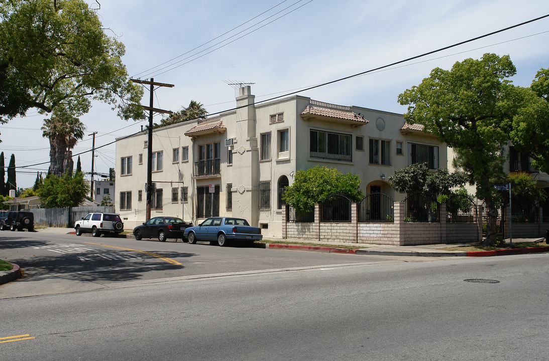 1001 N Normandi Ave in Los Angeles, CA - Building Photo