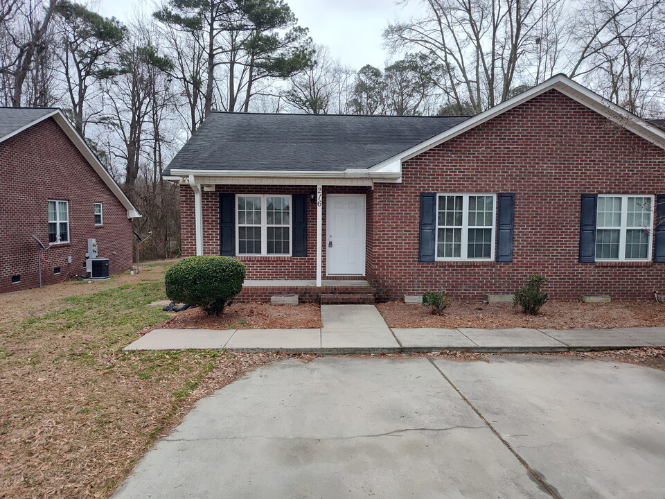 216 Gurley Ave in Goldsboro, NC - Building Photo