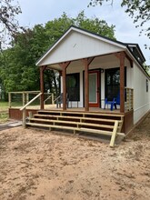 640 Carolyn St in Blossom, TX - Building Photo - Building Photo