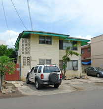 1820 Kalani St in Honolulu, HI - Building Photo - Building Photo