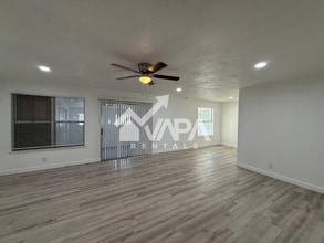 6230 Viva Max Dr in San Antonio, TX - Building Photo - Building Photo