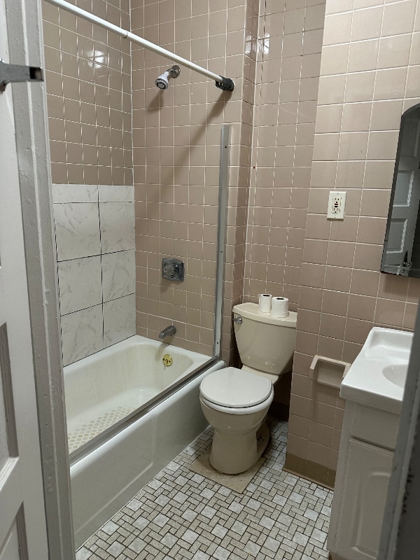 115 Brown St in New Britain, CT - Building Photo - Building Photo