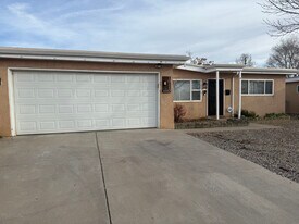 10112 Betts St NE in Albuquerque, NM - Building Photo