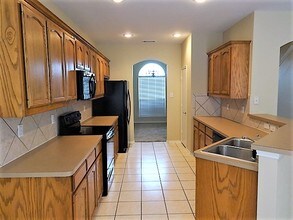 11216 Summer Star Dr-Unit -1 in Riverview, FL - Building Photo - Building Photo