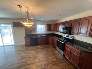 1609 Poppy Way in Antioch, CA - Building Photo - Building Photo