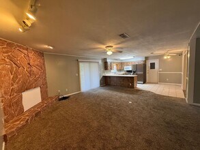 1100 SW 20 Pl in Gainesville, FL - Building Photo - Building Photo