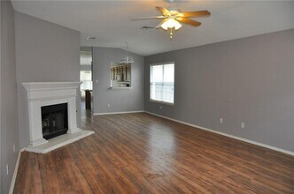 10625 Royal Tara Cove in Austin, TX - Building Photo - Building Photo