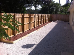 1126 SW 15th Terrace-Unit -7 in Davie, FL - Building Photo - Building Photo