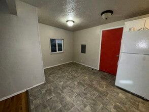 1325 E 5th N in Mountain Home, ID - Building Photo - Building Photo