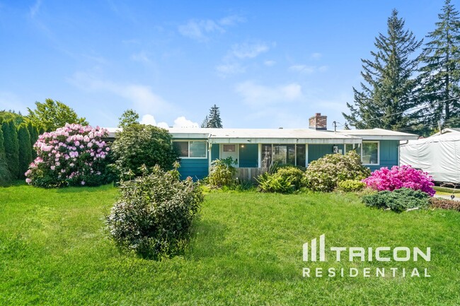 property at 16031 SE 135th St