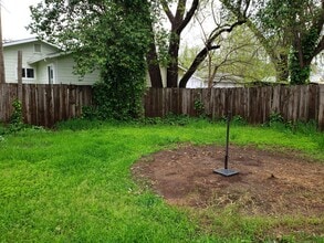 1184 E 10th St in Chico, CA - Building Photo - Building Photo