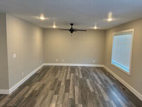 1908 S 18th Ave in Ozark, MO - Building Photo - Building Photo