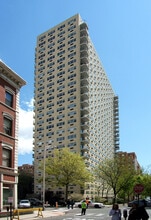 Marine View Plaza in Hoboken, NJ - Building Photo - Building Photo