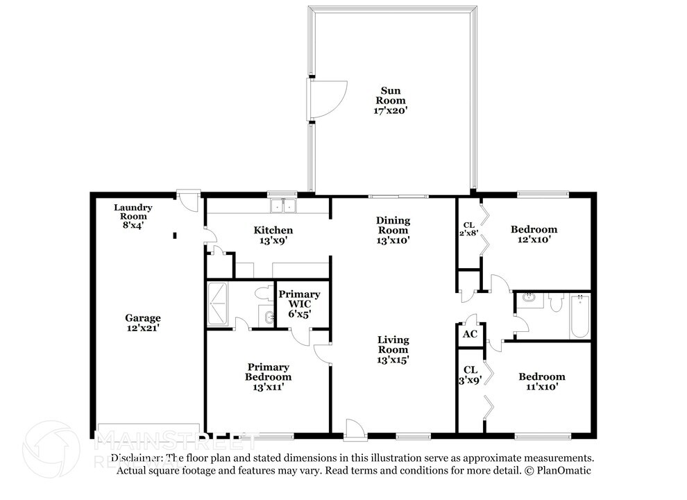 303 37th St Ct E in Palmetto, FL - Building Photo