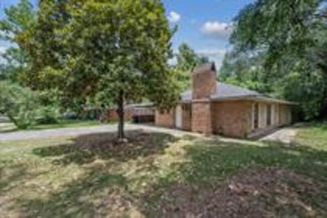 3098 Drusilla Ln in Baton Rouge, LA - Building Photo - Building Photo
