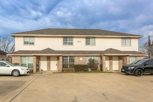 property at 4501 Mattie Dr
