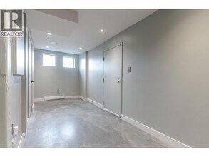 139 Alexander St in Vancouver, BC - Building Photo - Building Photo