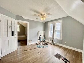 49 Carmel St, Unit 3 in New Haven, CT - Building Photo - Building Photo