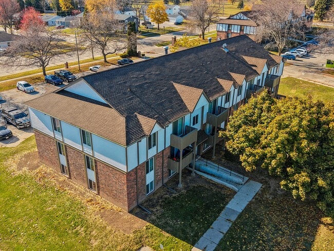 Cedar Grove Apartments