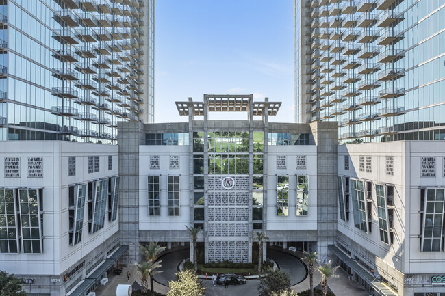 The Mosaic on Hermann Park in Houston, TX - Foto de edificio - Building Photo