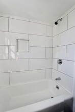 55 Forest Ave, Unit 003 in Everett, MA - Building Photo - Building Photo