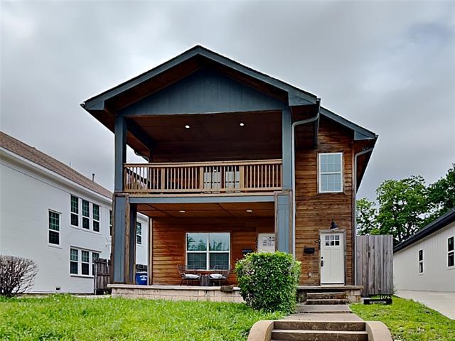 property at 1025 N Madison Ave