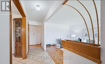 27 Palermo Crescent in Guelph, ON - Building Photo - Building Photo