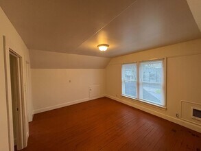 1645 Mill St in Eugene, OR - Building Photo - Building Photo