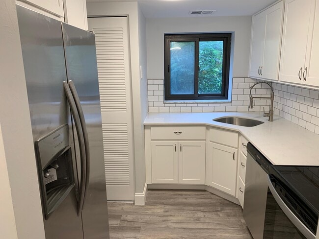 property at 3457 Evergreen Rd