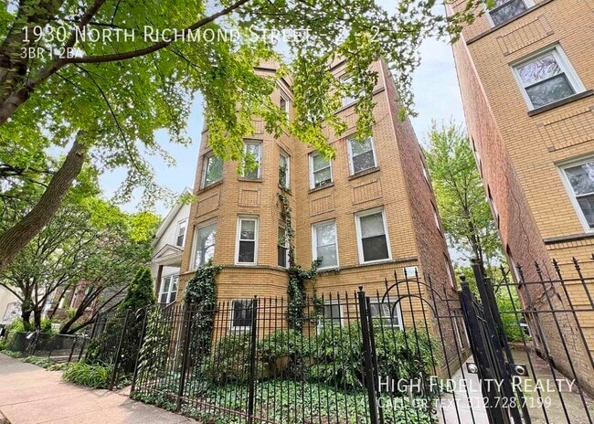 property at 1930 N Richmond St