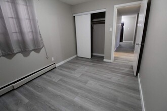 Tran Terrace A in Edmonton, AB - Building Photo - Interior Photo