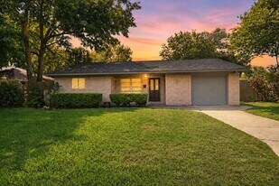 2614 Willowby Dr in Houston, TX - Building Photo
