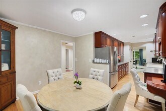 16 Talcott Rd in Rye Brook, NY - Building Photo - Building Photo