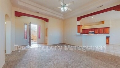 4401 Beresford Ln NW in Albuquerque, NM - Building Photo - Building Photo
