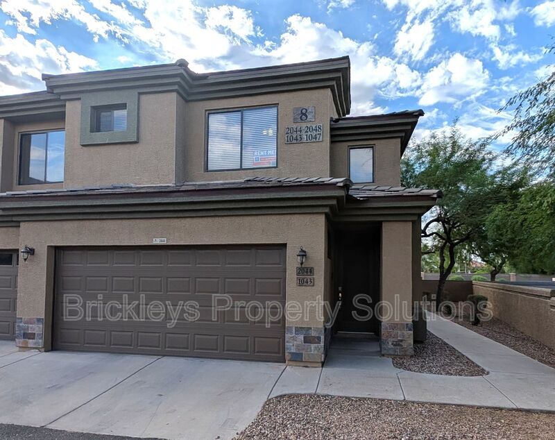 705 W Queen Creek Rd in Chandler, AZ - Building Photo