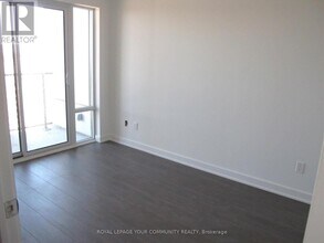 185-215 Bonis Ave in Toronto, ON - Building Photo - Building Photo