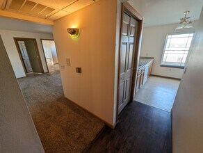 6645 Scattergood Ln, Unit 10 in Windsor, WI - Foto de edificio - Building Photo