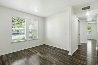 La Villita Phase II in Brownsville, TX - Building Photo - Building Photo
