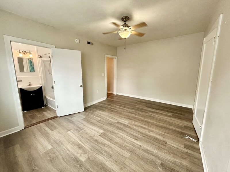 202 Elm Ave in Roanoke, VA - Building Photo