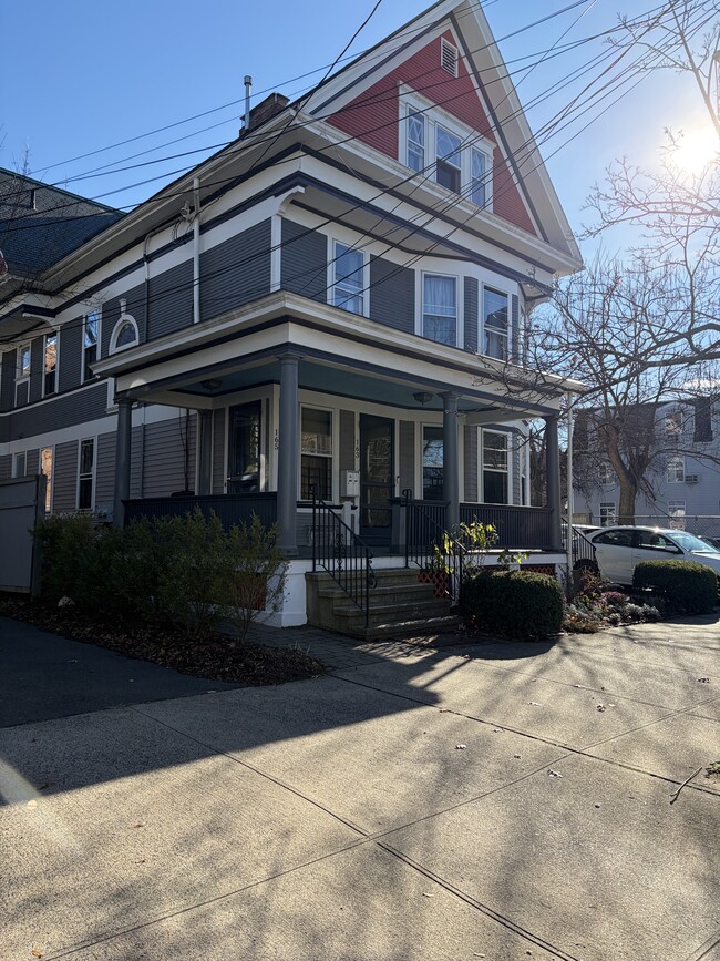 163 Dwight St, Unit First Floor