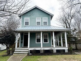 2112 Metts Ave in Wilmington, NC - Building Photo