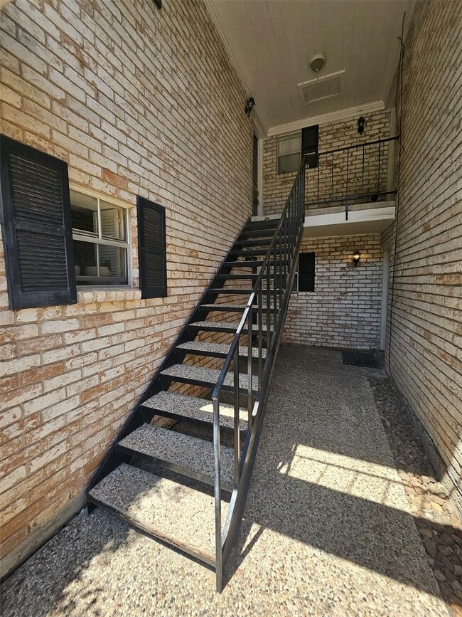 property at 7900 Westheimer Rd