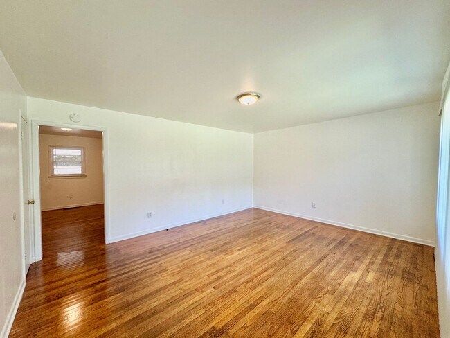 615 Old Indian Rd in Brodnax, VA - Building Photo - Building Photo