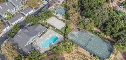 8170 Mountain View Dr in Pleasanton, CA - Building Photo - Building Photo