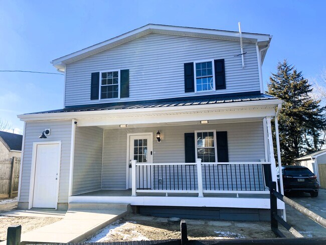 14 Prospect Ave in Malvern, PA - Building Photo - Building Photo