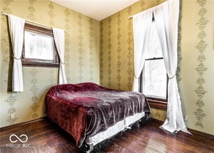 349 West Broadway Street in Greenwood, IN - Building Photo - Building Photo