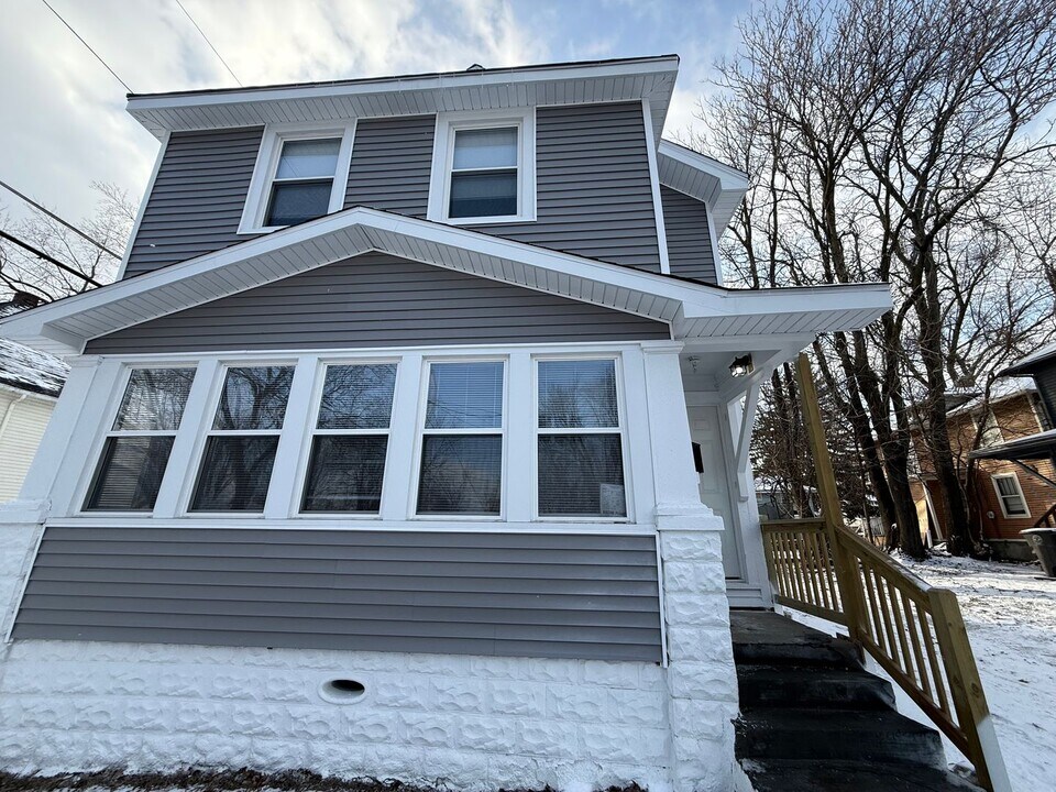 2136 Fox Ave in Fort Wayne, IN - Building Photo