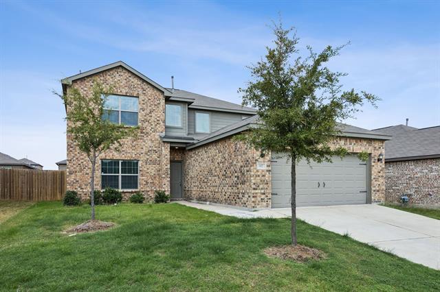 817 Mallorie Ln in Ferris, TX - Building Photo